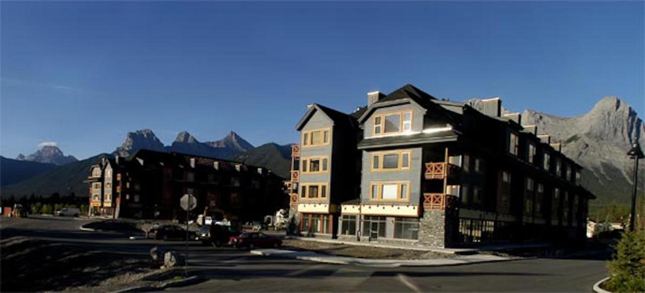 Apartment 406, Indigenous Artefacts Canmore Esterno foto