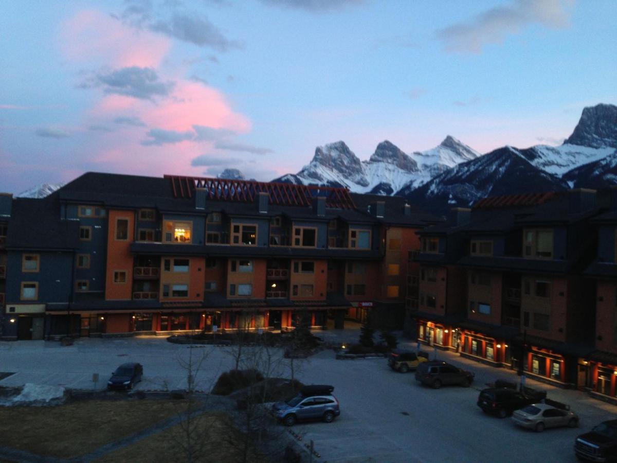 Apartment 406, Indigenous Artefacts Canmore Esterno foto